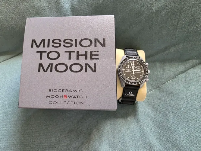 Relógio Swatch x Omega Mission to the Moon