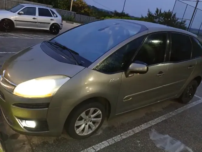 Citroen C4 Picasso/pic. LA Luna 2.0 16V Aut. 2010