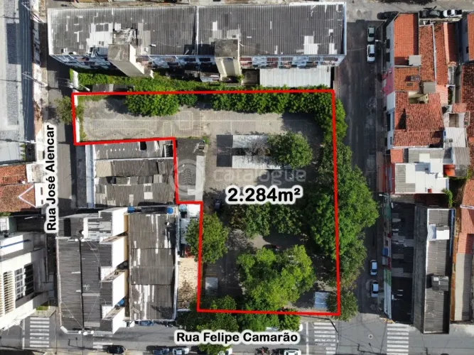 ÁREA À VENDA  RUA FELIPE CAMARÃO, CIDADE ALTA  NATAL/RN