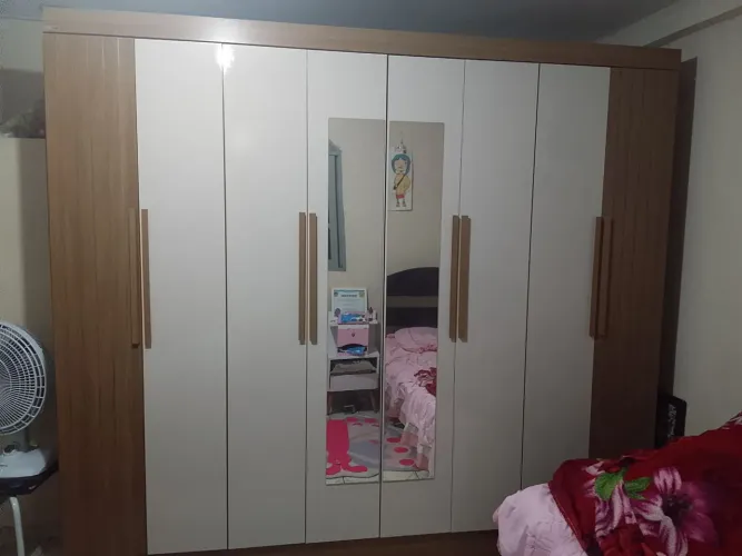 Vendo guarda roupa 