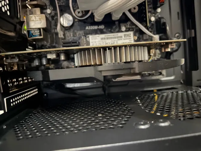 Placa de vídeo GTX 1050TI
