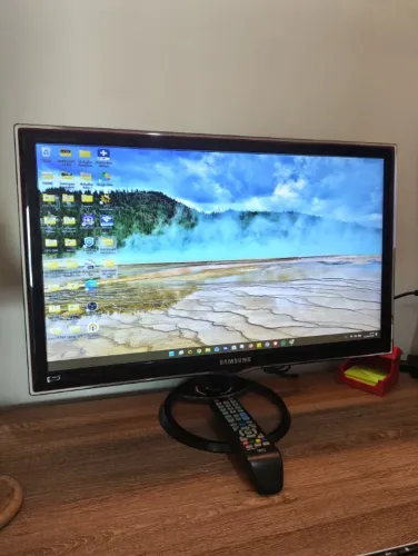 TV/Monitor SAMSUNG 24 polegadas