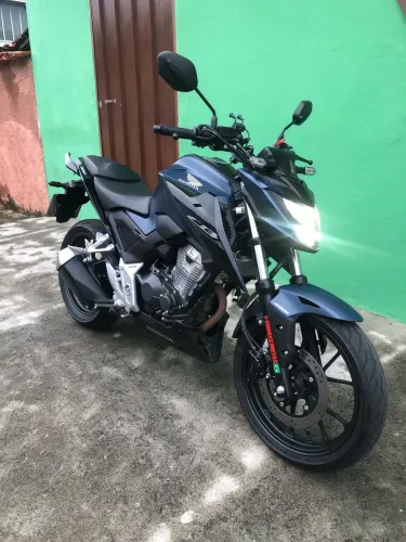 Twister 300 2025 novíssima na garantia