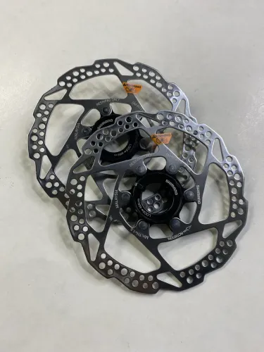 Par de disco shimano rt54