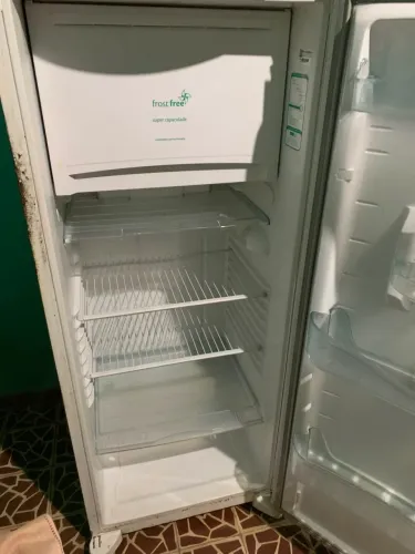 Vendo Geladeira Consul