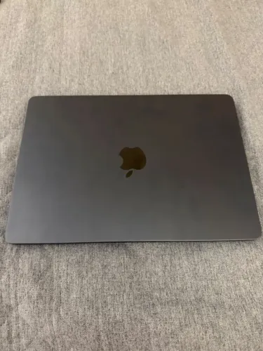 MacBook M5 13 polegadas