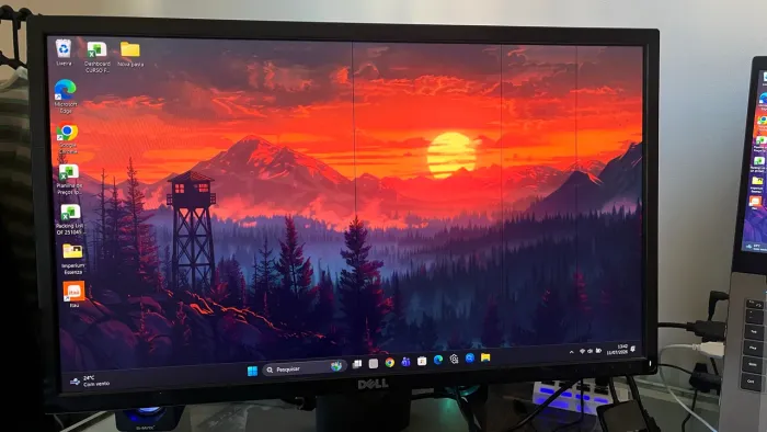 Monitor DELL 24 Polegadas