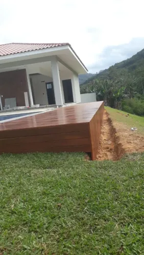 Decks e Pergolados
