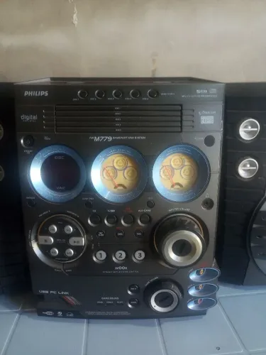 Mini System M779 PHILIPS.
