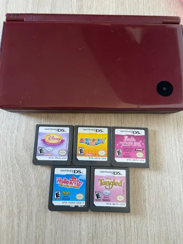 Nintendo DSi XL + Jogos
