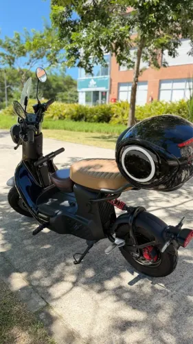 Bee TYPE 2 Black
