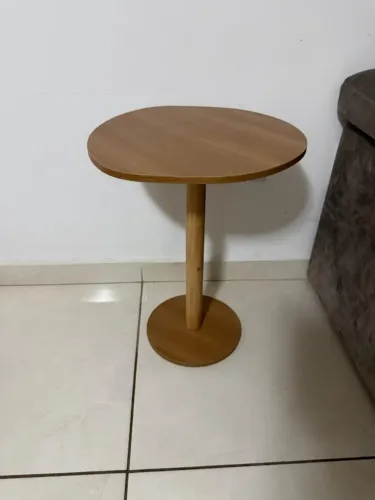 Par de mesinhas de canto formato orgânico MDP