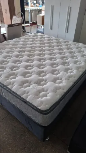 Cama box super king size Colchão minaspuma molas ensacandas bambú 