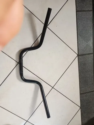 Guidão de moto