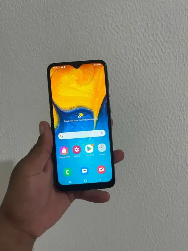 Samsung A20