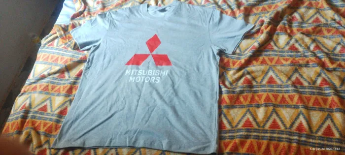 Camiseta Mitsubishi Motors