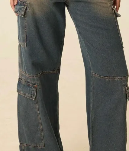 calça jeans cargo wideleg destonada 40
