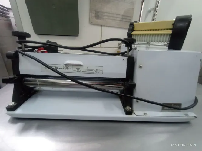 Cilindro elétrico de massa bivolt com cortador