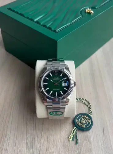 Rolex Datejust Green Mint 41mm NFC Card Serial SC