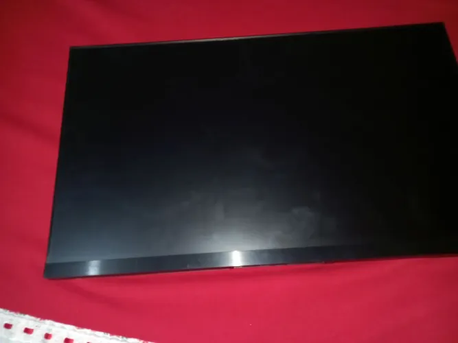 Vendo monitor game 24 polegadas,tela quebrada