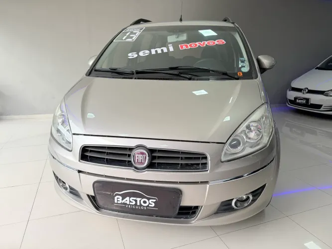 Fiat Idea Essence 1.6 Flex 16V 5P 2013