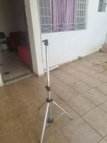 Triple de máquina fotográfica 