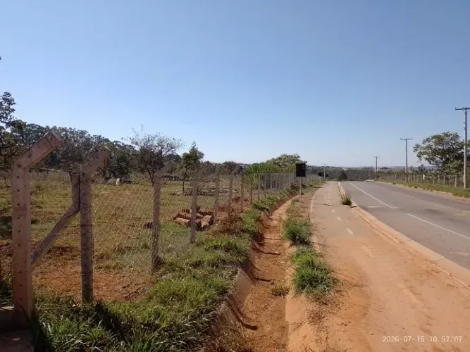 ÁREA DE 14 HECTARES PARANOÁ DF