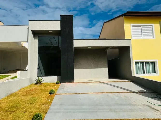 Casa à Venda  Condomínio Lagos dos Pássaros | Cotia/SP