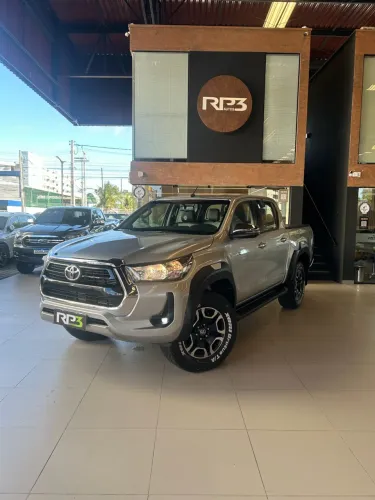 Toyota Hilux CD SRV 4X4 2.8 TDI Diesel Aut. 2022