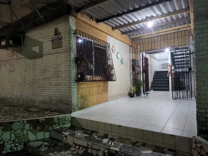 VENDO IMÓVEL COM 2 QUARTOS PRÓXIMO AO DETRAN
