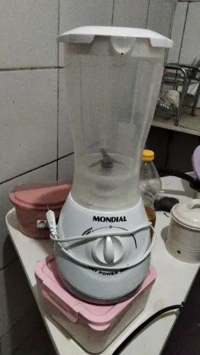 Liquidificador mondial novo