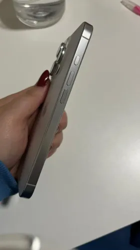 iPhone 16pro 128gb
