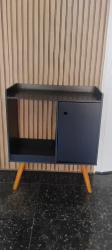 Armário retrô para cantinho do café