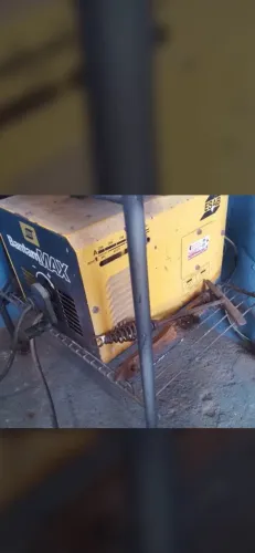 MÁQUINA DE SOLDA 