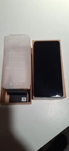 Moto g 84