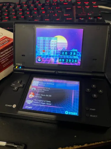 Nintendo Dsi completo na caixa