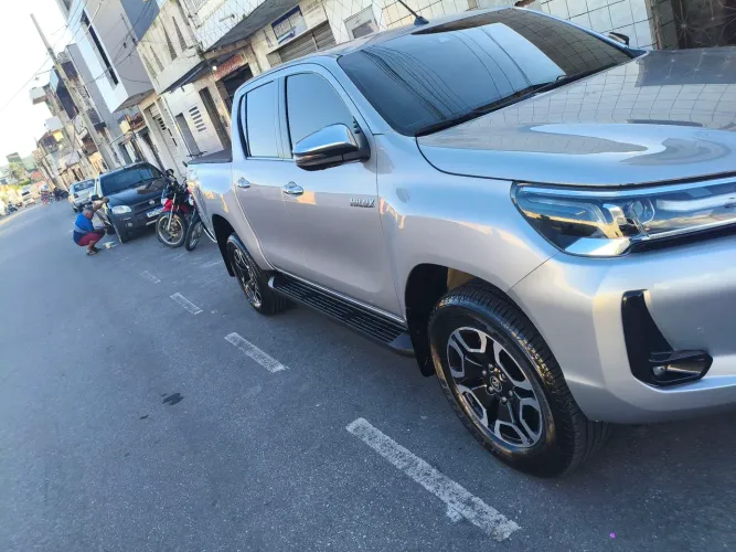Toyota Hilux CD SRX 4X4 2.8 TDI 16V Diesel Aut. 2022