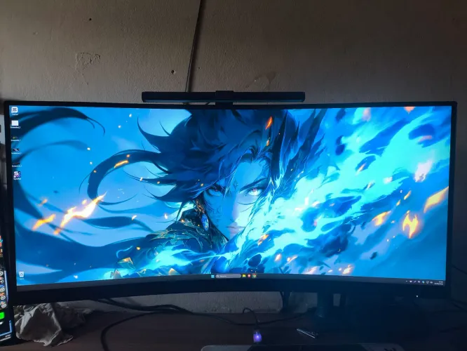 Monitor Gamer Curvo AOC Agon 34" Ultrawide WQHD 180Hz 0.5ms, Fast VA Adaptive-Sync