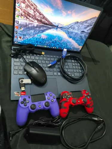 Notebook VAIO FE16 Ryzen 7, 2 controles de PS4 