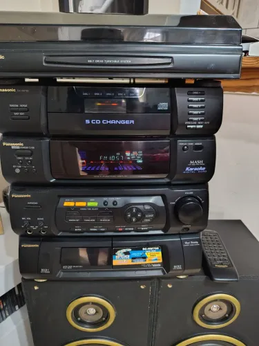 Central Panasonic com toca discos