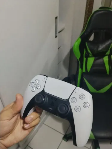 Controle Playstation 5 (Perfeito estado e novo)