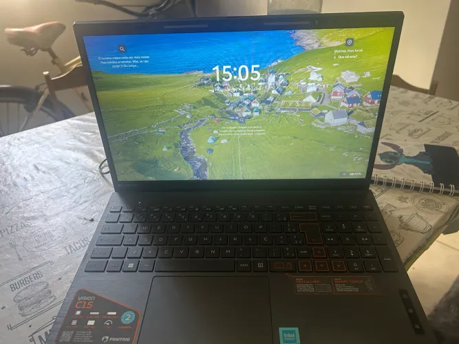 Vendo notebook positivo novo