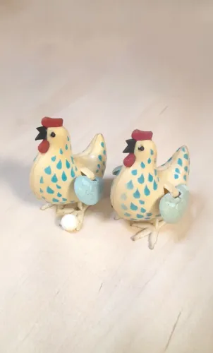 Galinhas Maggi/brinde promocional anos 80