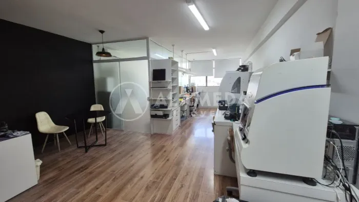 Sala comercial no Centro de Blumenau