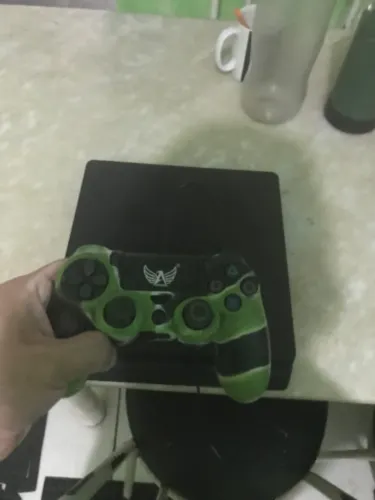 VENDO PS4 slim 500gb + 1 controle + 1 cabo