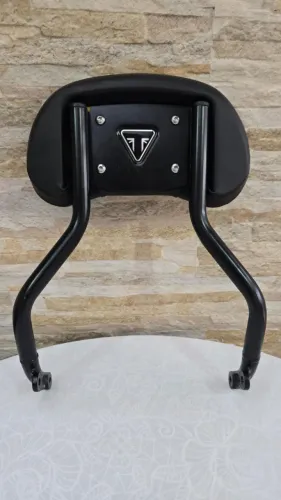 Encosto do garupa Sissy Bar Triumph Bonneville