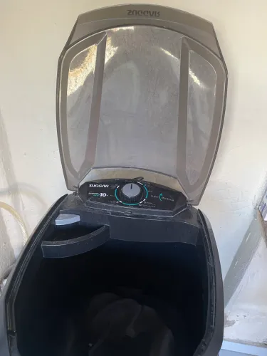Vendo máquina de lavar muito nova