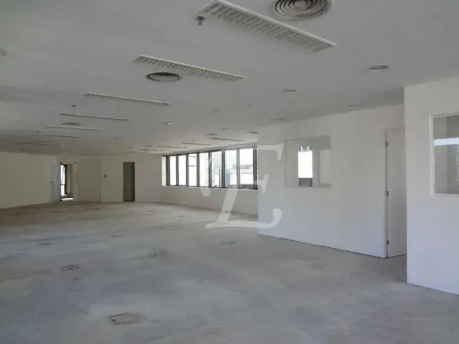Conjunto para alugar, 233 m² por R$ 14.500,00/mês - Cidade Monções - São Paulo/SP