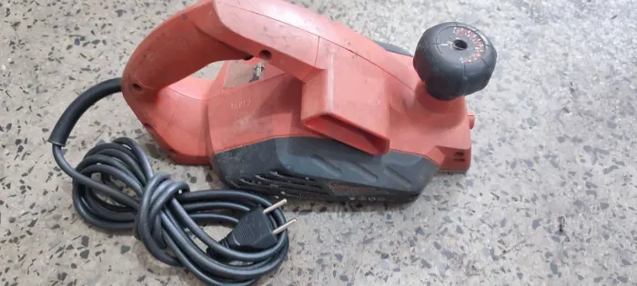 Plaina Black Decker (facas novas)