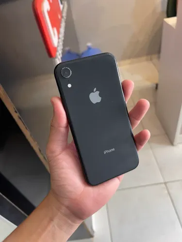 Vendo iPhone XR (leia a descrição)